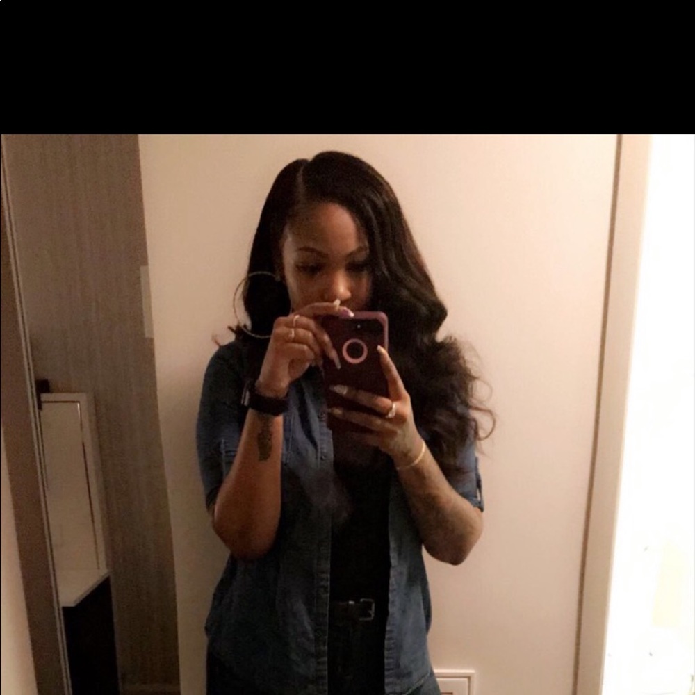 Meet your Posher, Yanie